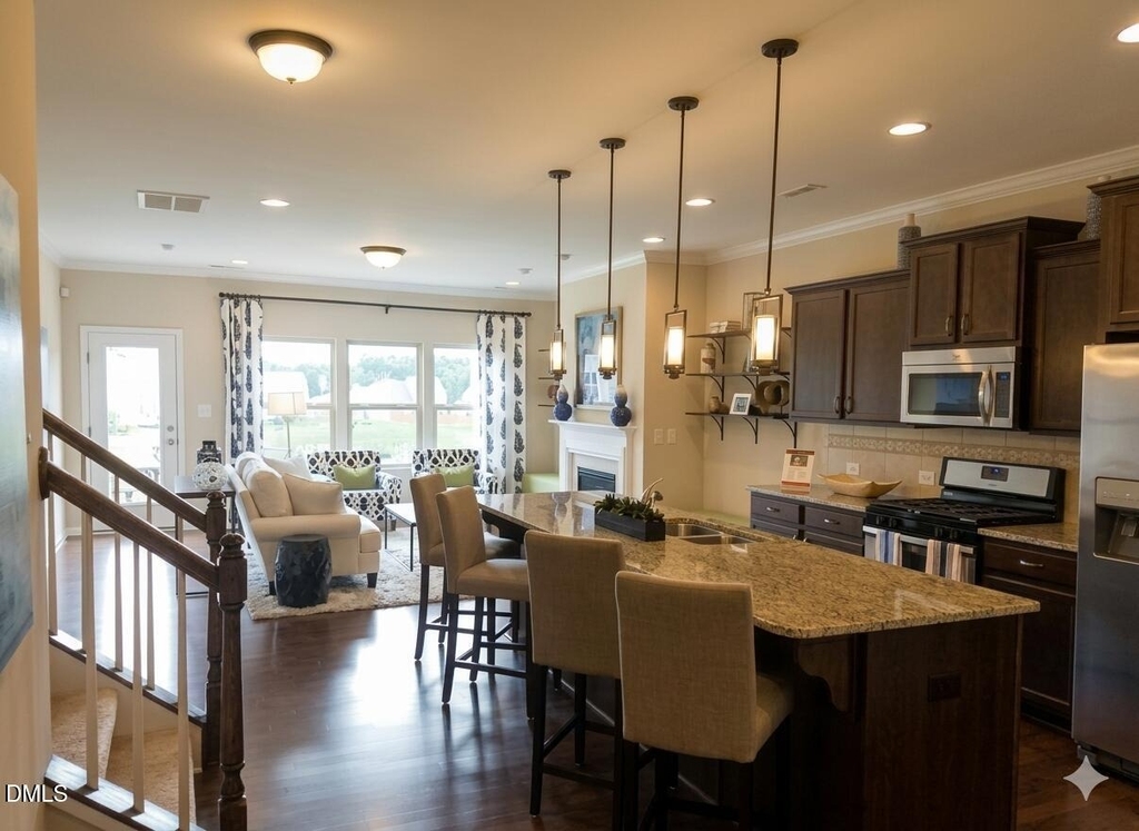 508 Excalibur Drive - Photo 3