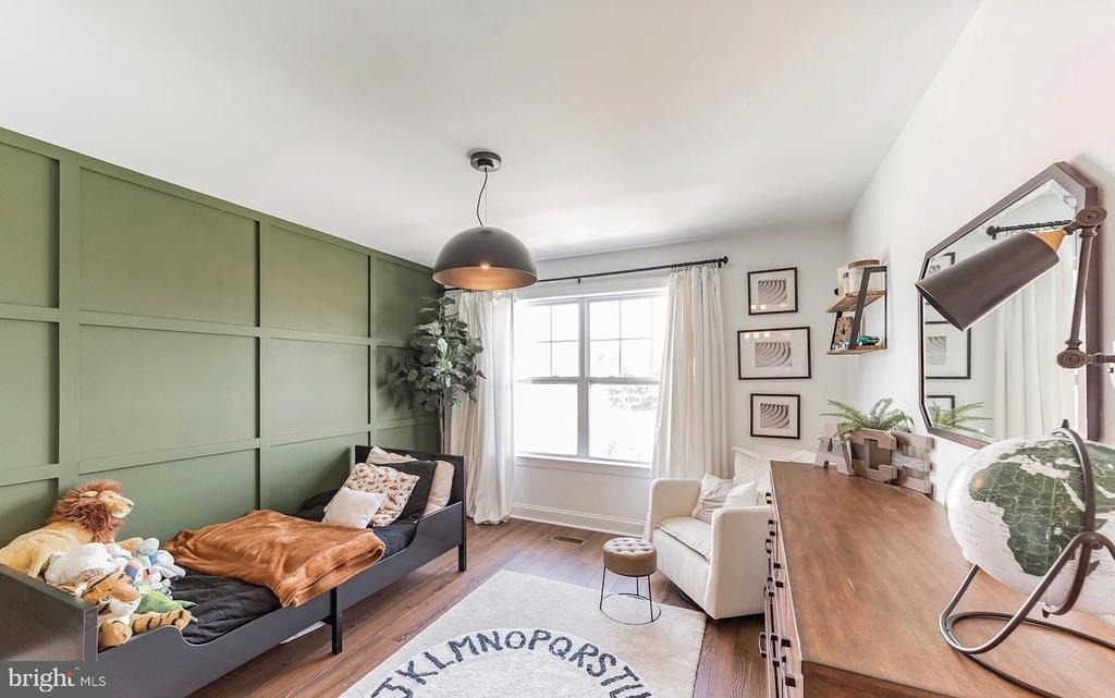314 E Barnard Street - Photo 10