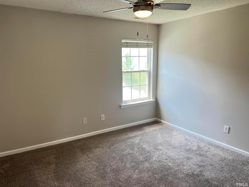 5013 Marathon Lane - Photo 21
