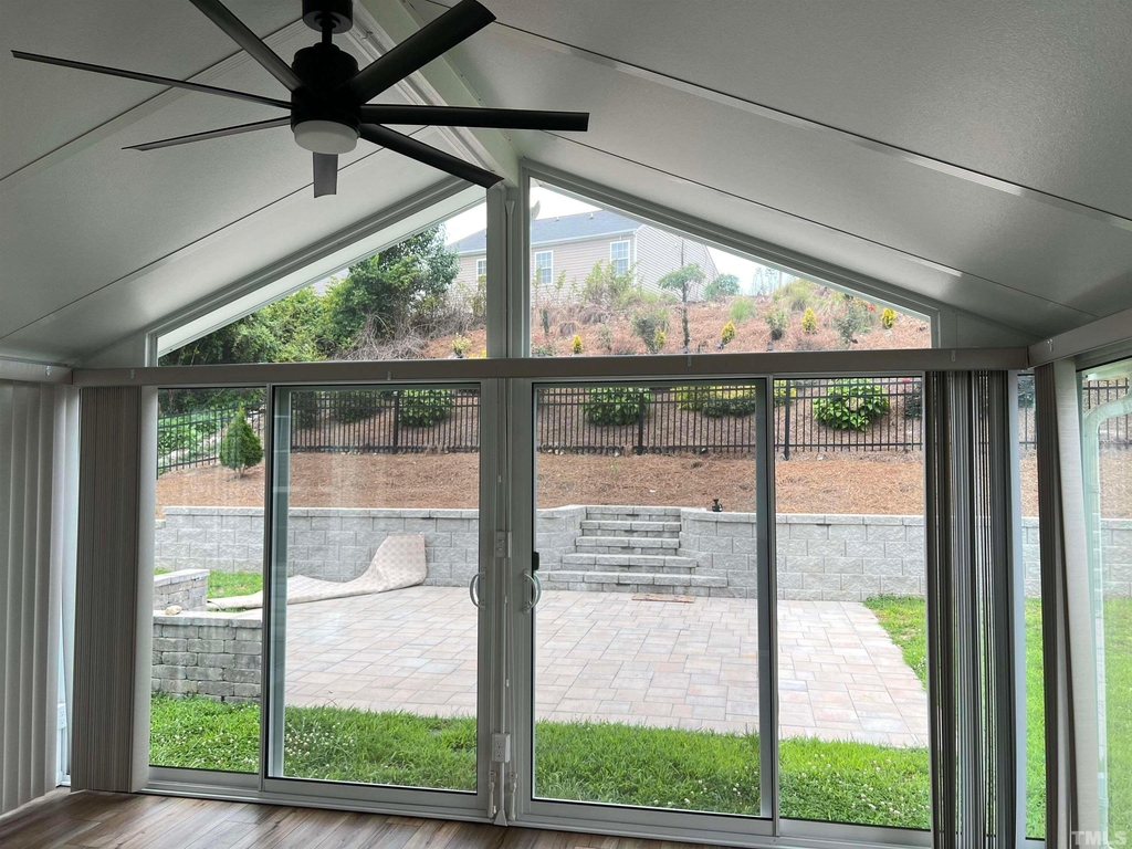 5013 Marathon Lane - Photo 11