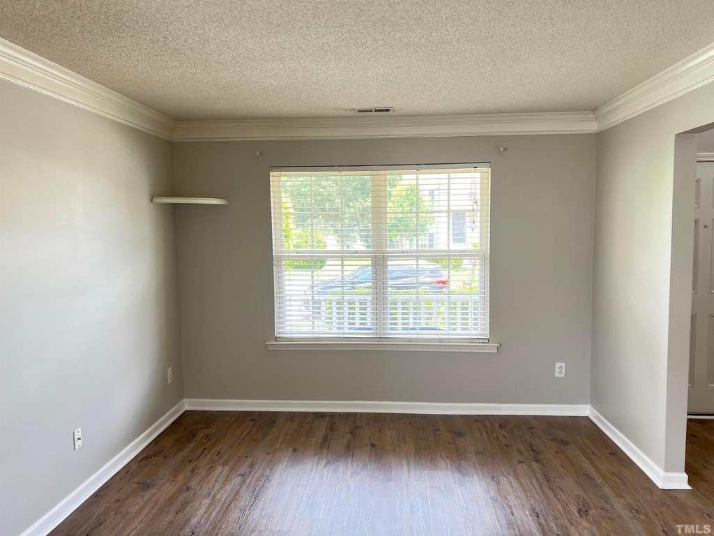 5013 Marathon Lane - Photo 1