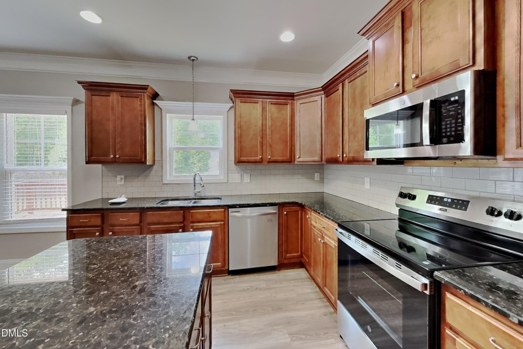401 Bruce Johnson Road - Photo 3
