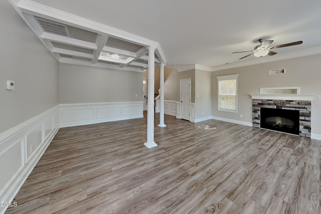 401 Bruce Johnson Road - Photo 2