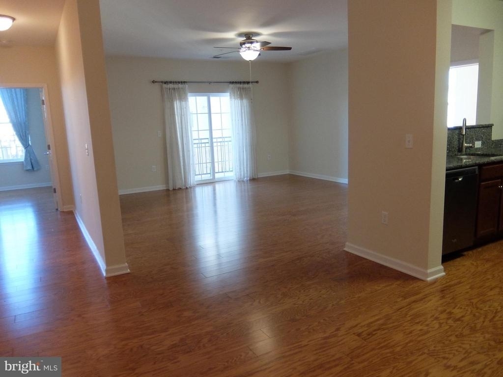1132 Halifax Pl - Photo 1