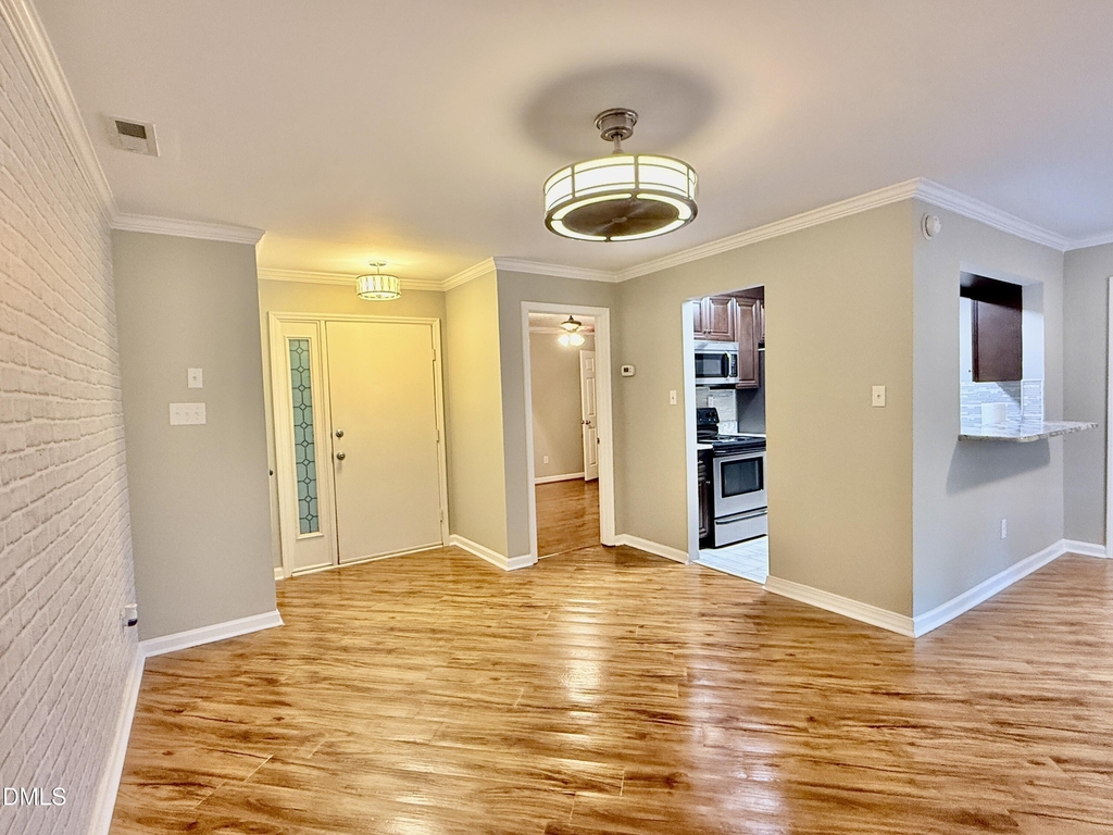 3619 Mill Run - Photo 7