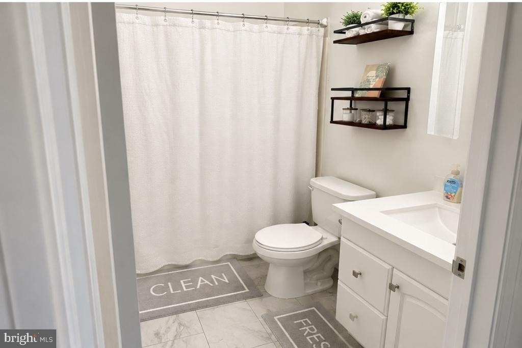 19 Adams Avenue - Photo 8