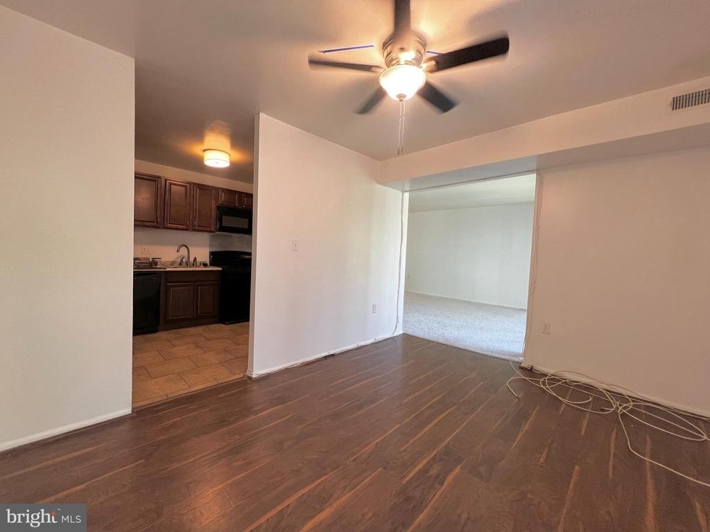 8665 Greenbelt Road - Photo 9