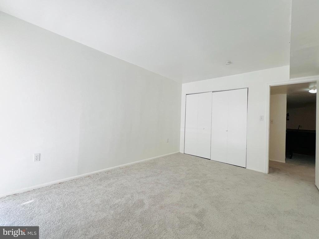 8665 Greenbelt Road - Photo 17