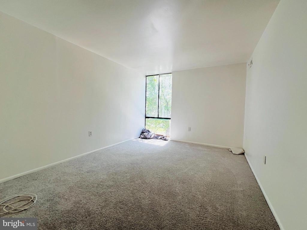 8665 Greenbelt Road - Photo 7