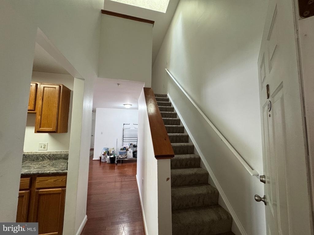 6620 Lake Park Drive - Photo 2