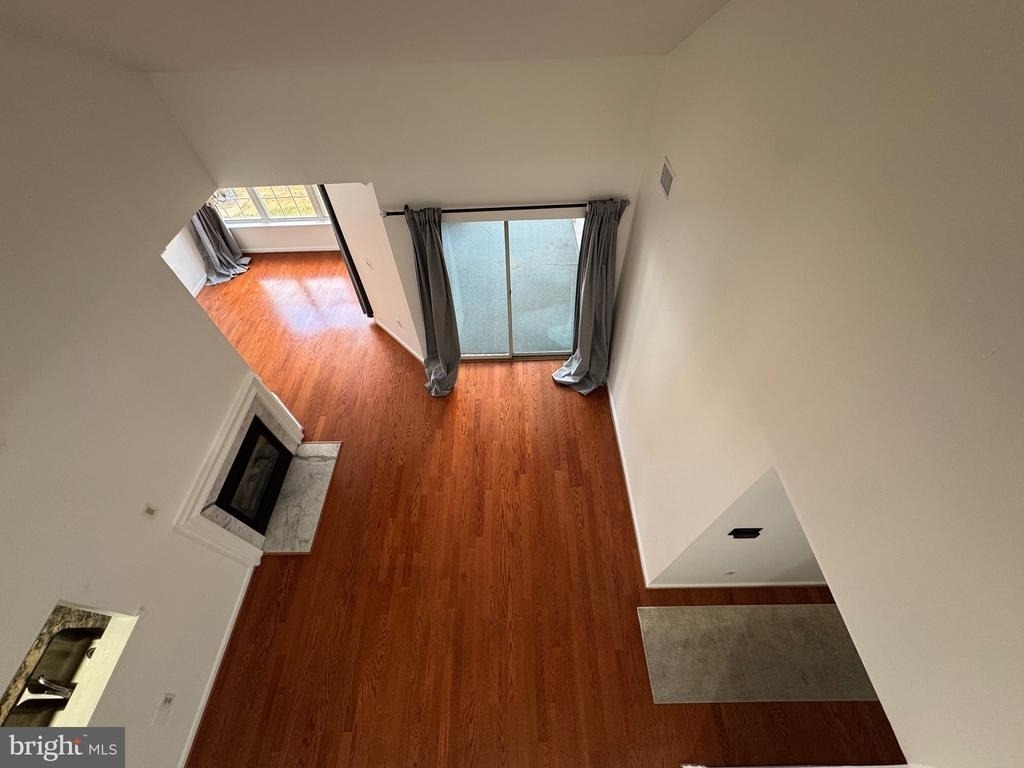 6620 Lake Park Drive - Photo 5