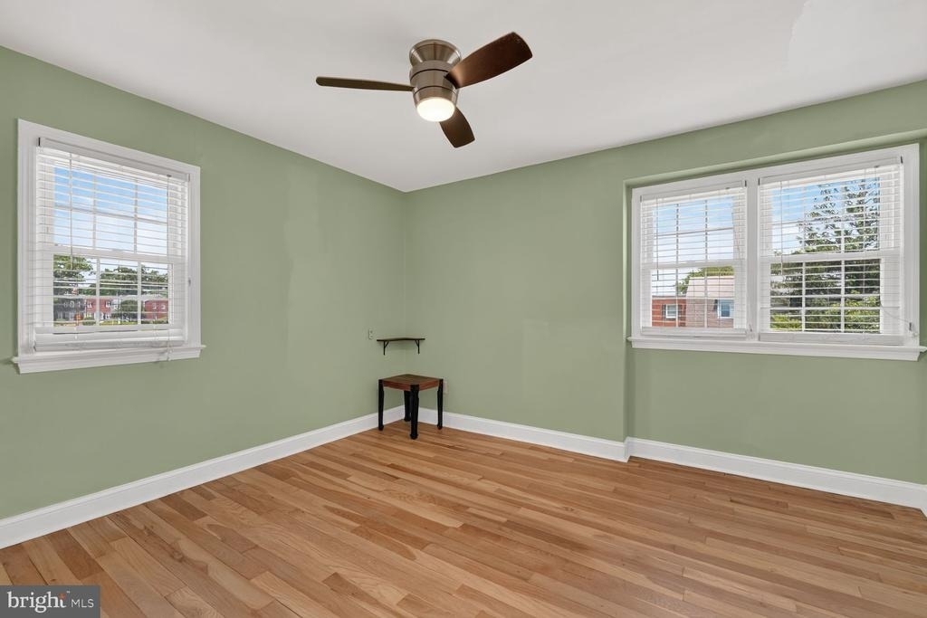 2437 Iverson Street - Photo 8