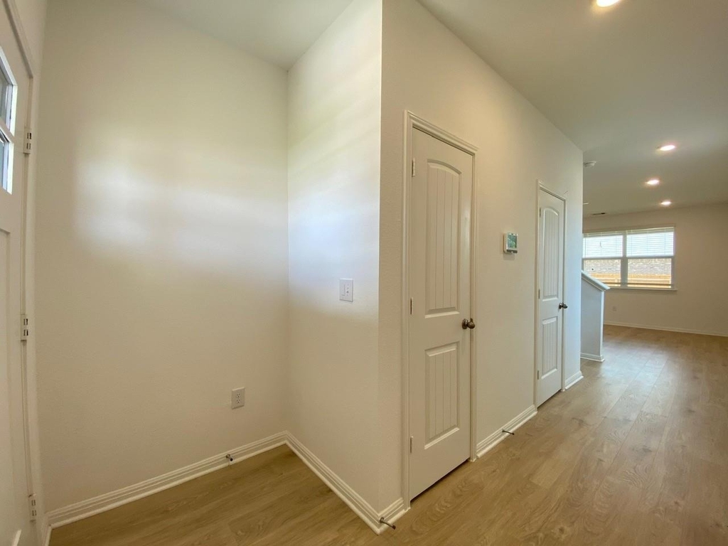 241 Saide St - Photo 13