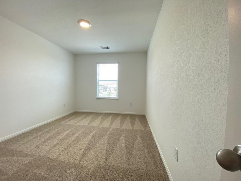 241 Saide St - Photo 26