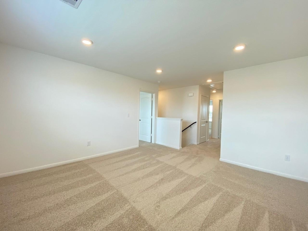 241 Saide St - Photo 16