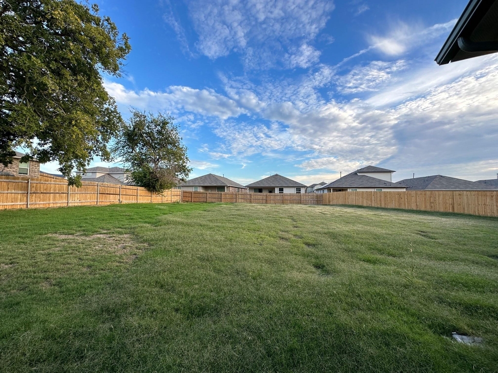 241 Saide St - Photo 28