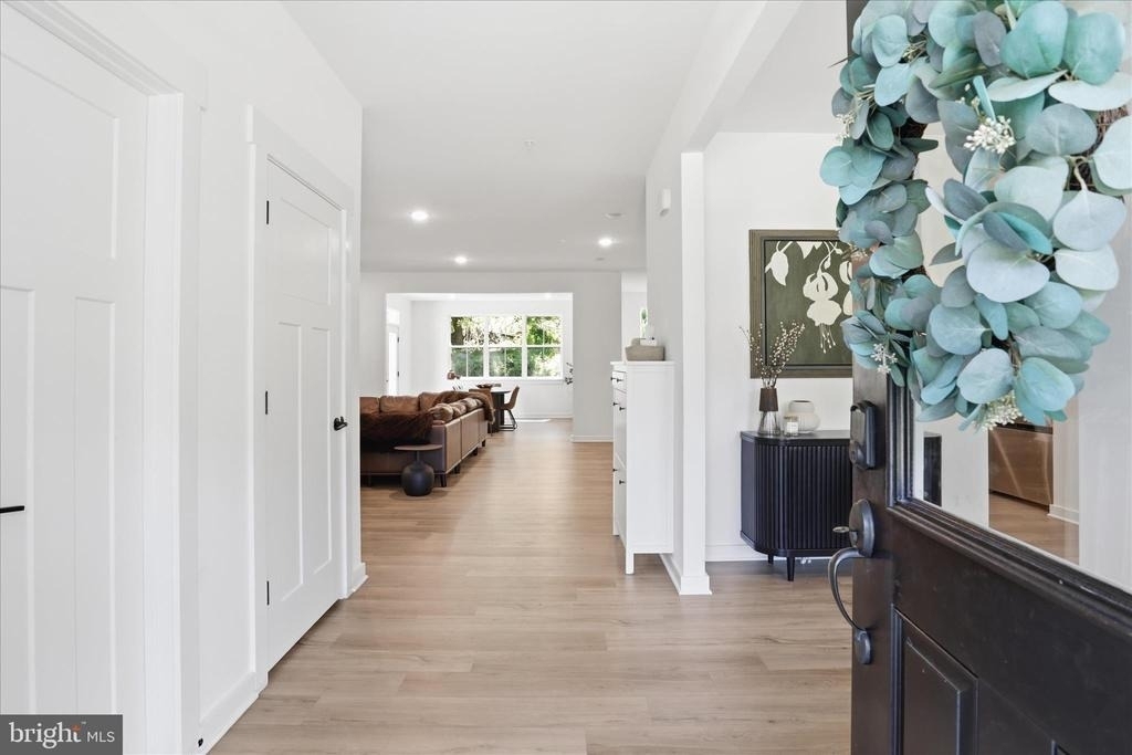 15717 Tierra Drive - Photo 2