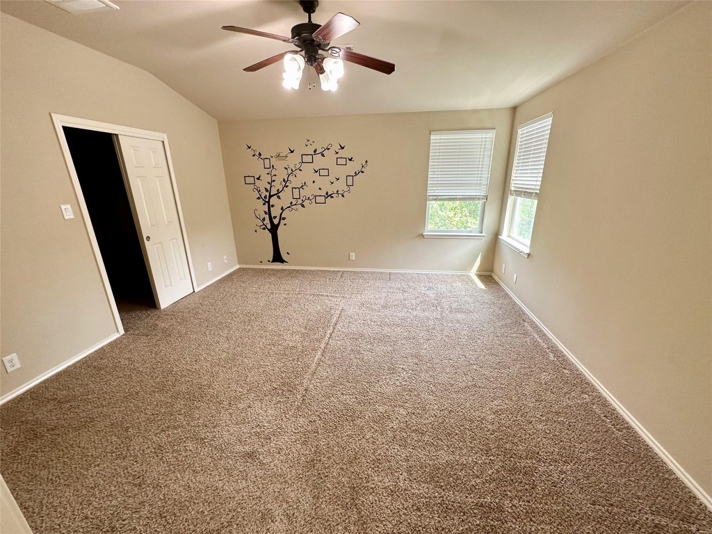 8633 White Ibis Dr - Photo 16