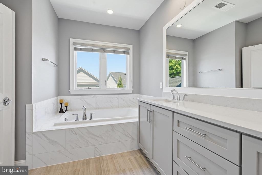 9123 Old Georgetown Road - Photo 22
