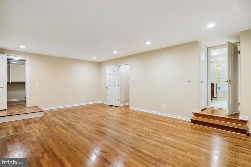 9309 Langford Court - Photo 29