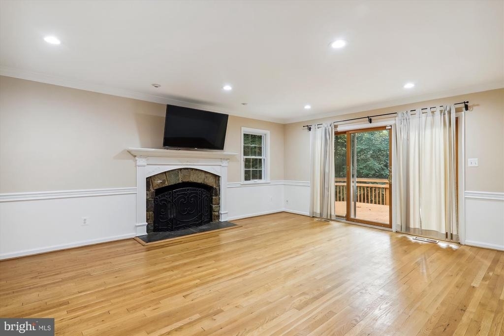 9309 Langford Court - Photo 14