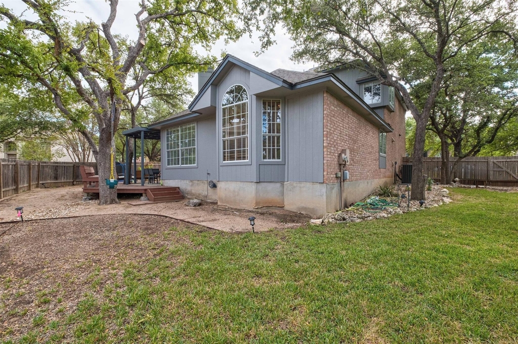 3704 Runnels Ct - Photo 23