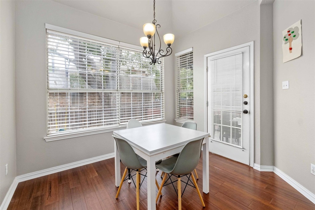 3704 Runnels Ct - Photo 11