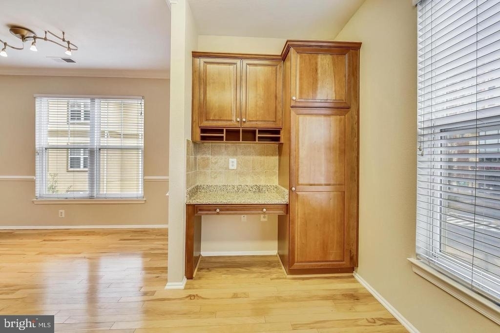 11800 Old Georgetown Road - Photo 27