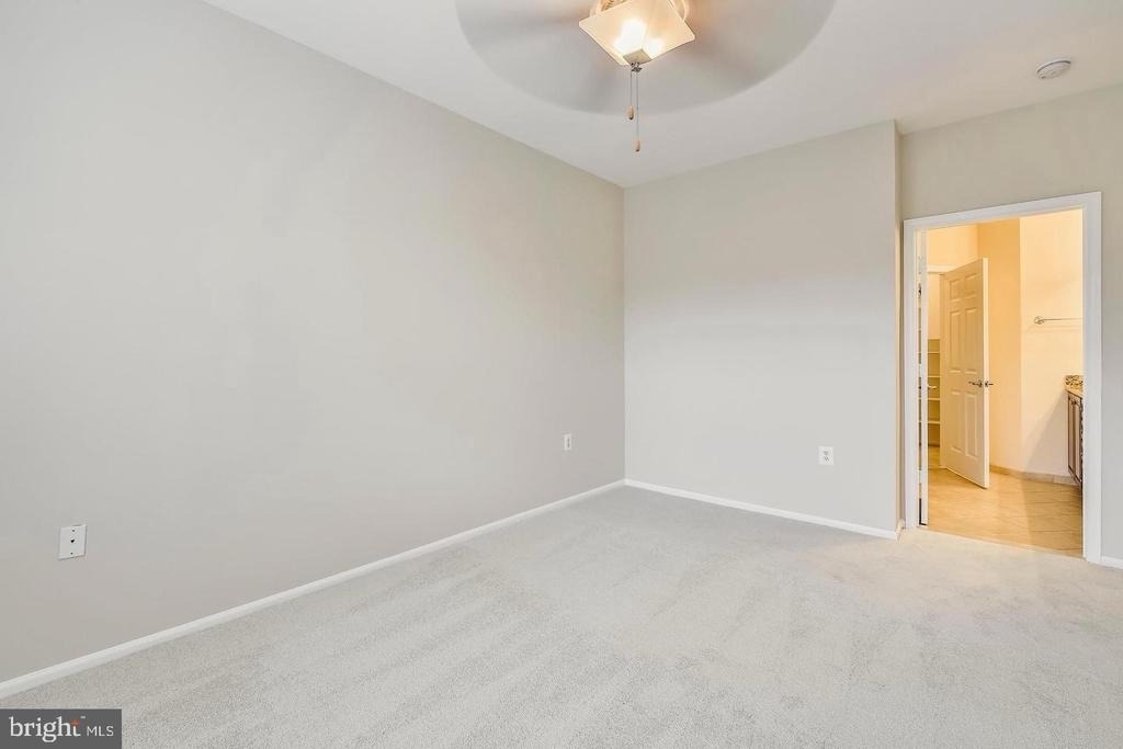 11800 Old Georgetown Road - Photo 14