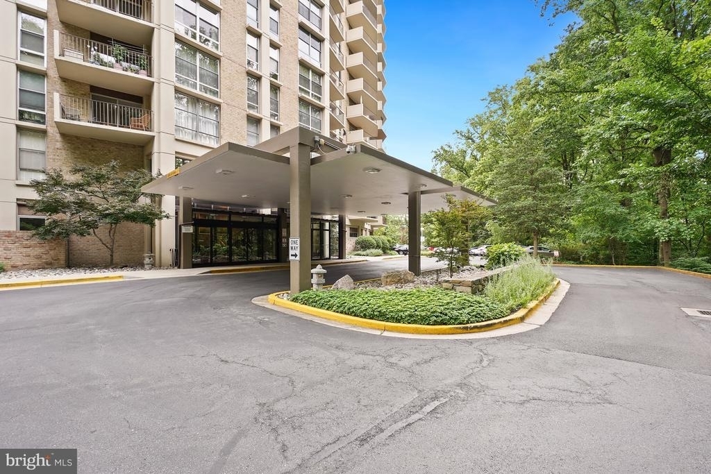 9039 Sligo Creek Parkway - Photo 1