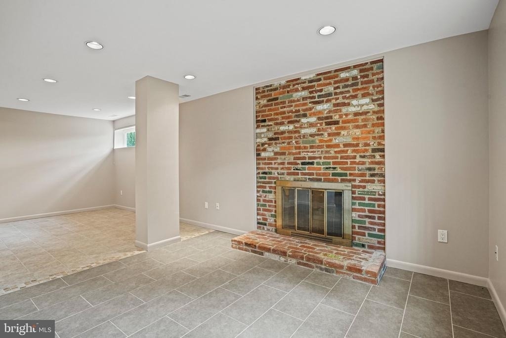 6428 Earlham Drive - Photo 42