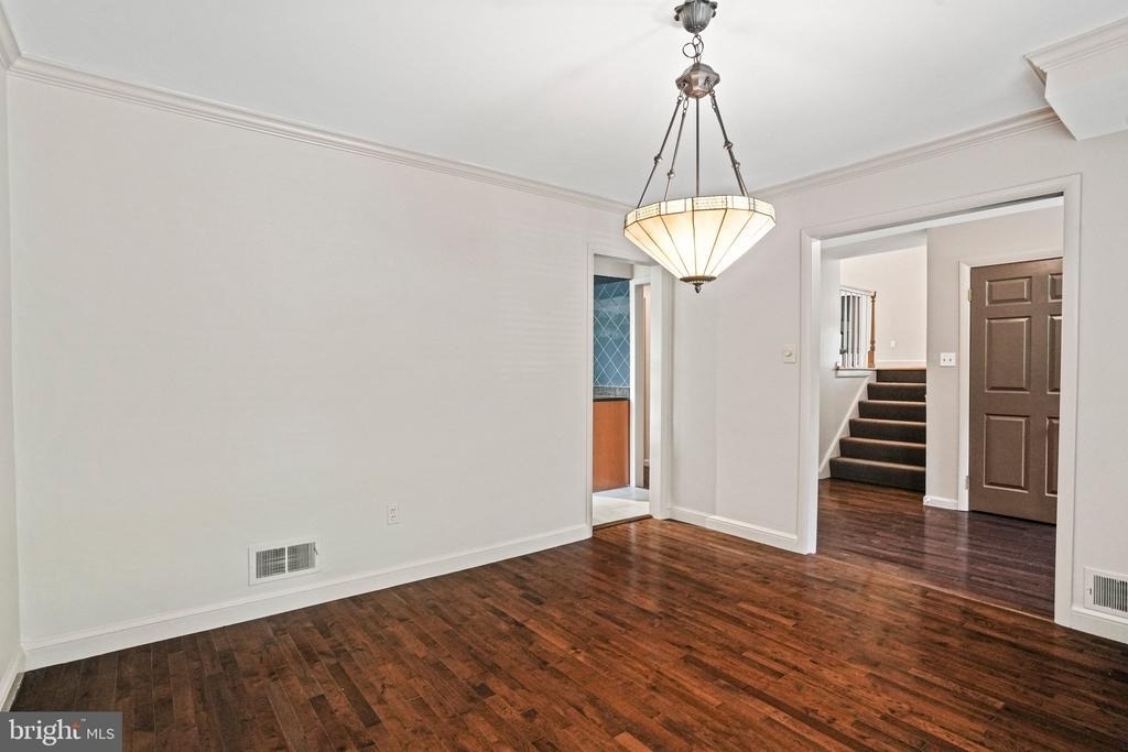 6428 Earlham Drive - Photo 6