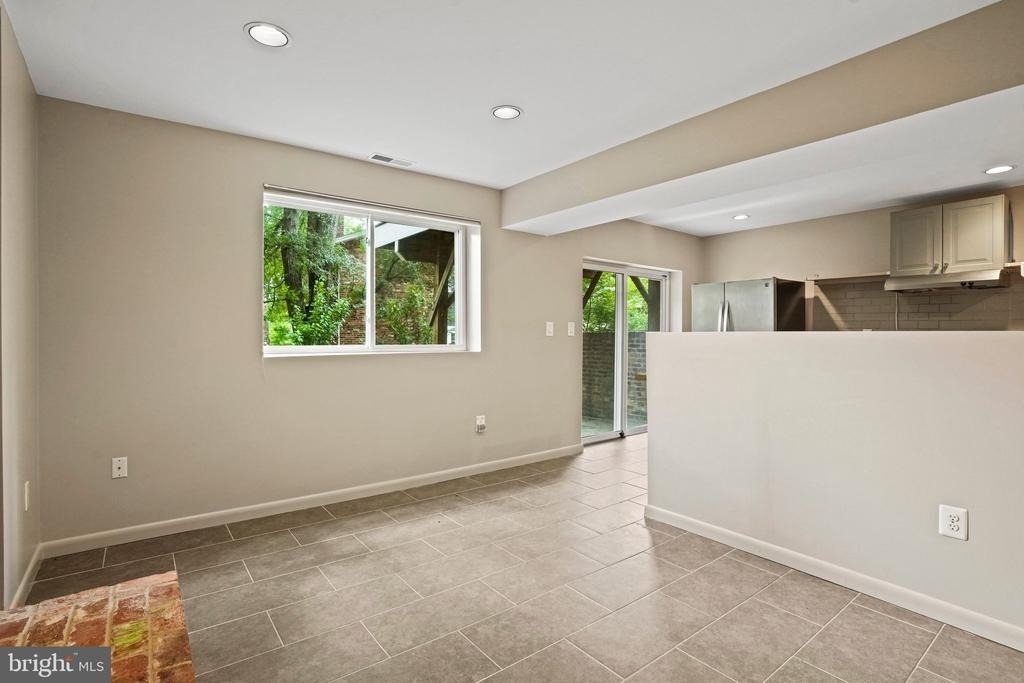 6428 Earlham Drive - Photo 41