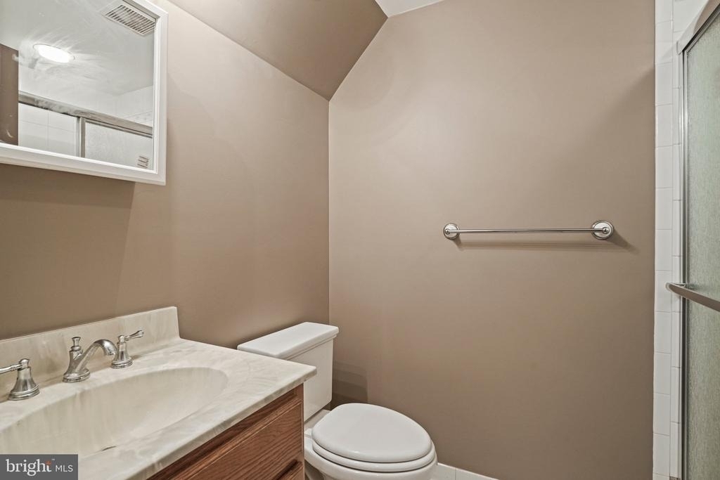 6428 Earlham Drive - Photo 35