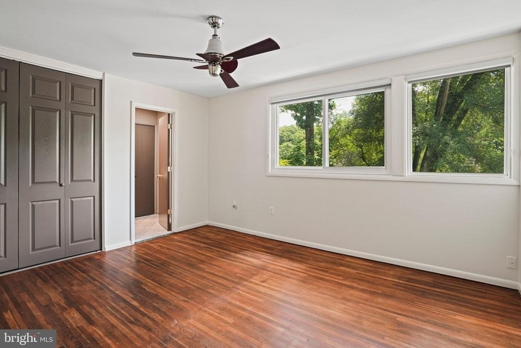6428 Earlham Drive - Photo 27