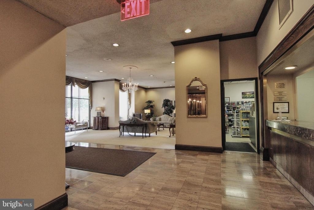 4515 Willard Avenue - Photo 4