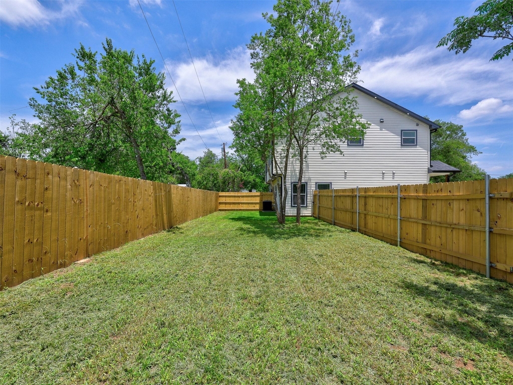 230 Brown St - Photo 23