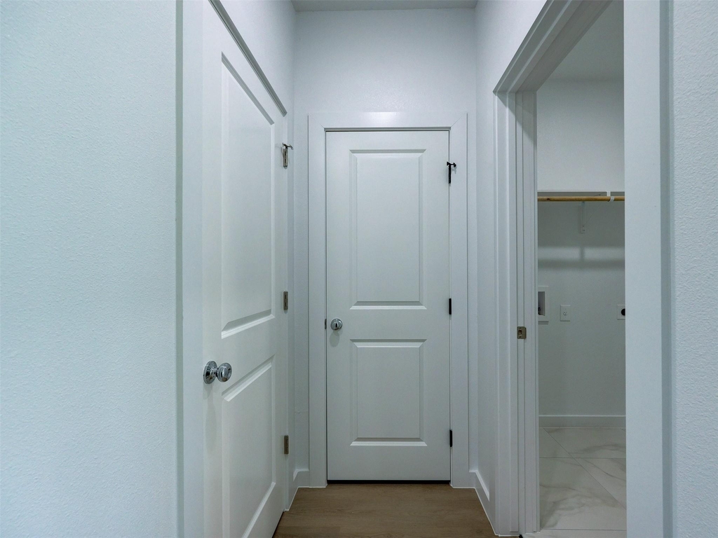 230 Brown St - Photo 5