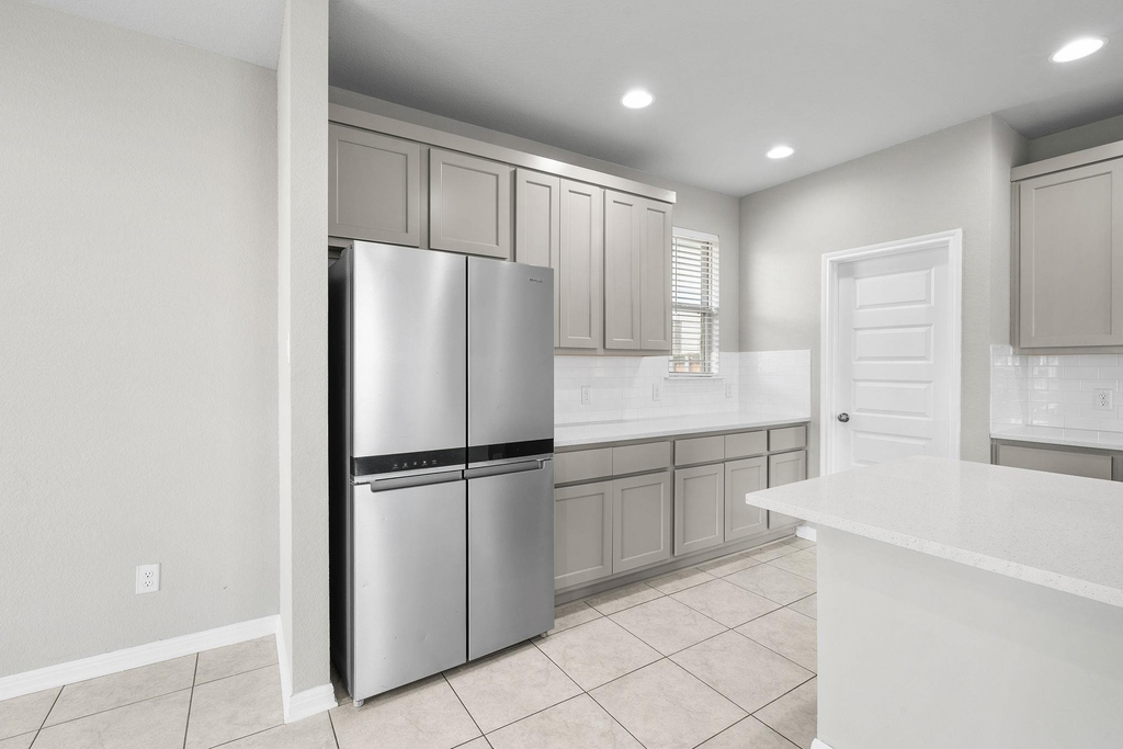 313 Mclintock Rd - Photo 19