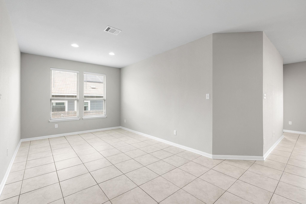 313 Mclintock Rd - Photo 11