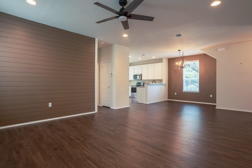 10509 Abana Way - Photo 4