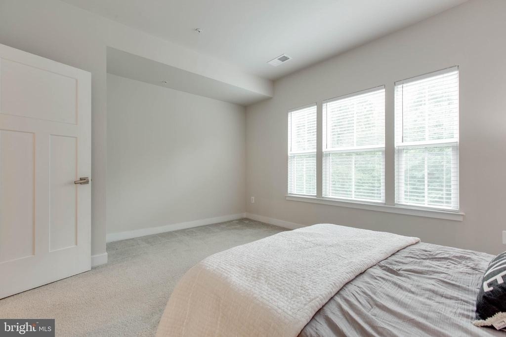 7523 Bharat Way - Photo 20