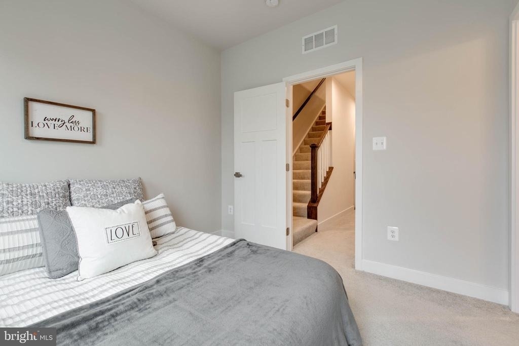 7523 Bharat Way - Photo 26