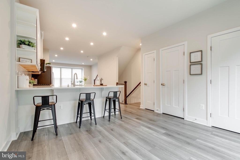 7523 Bharat Way - Photo 11