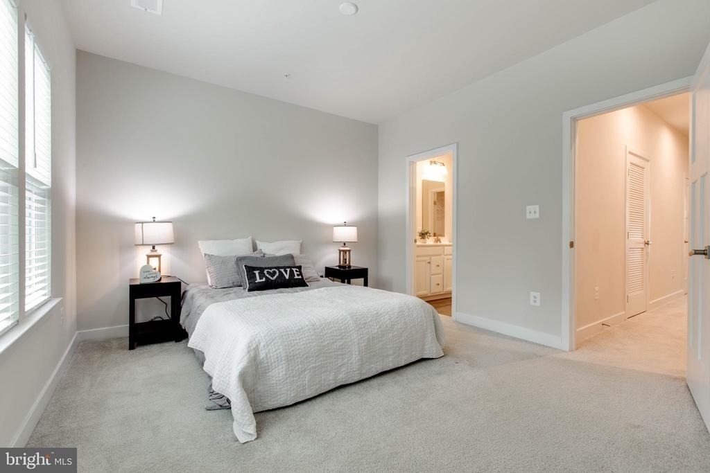 7523 Bharat Way - Photo 17