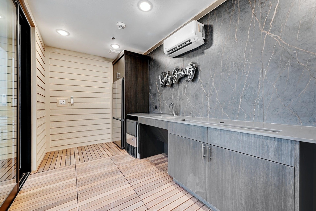 4801 Springdale Rd - Photo 30