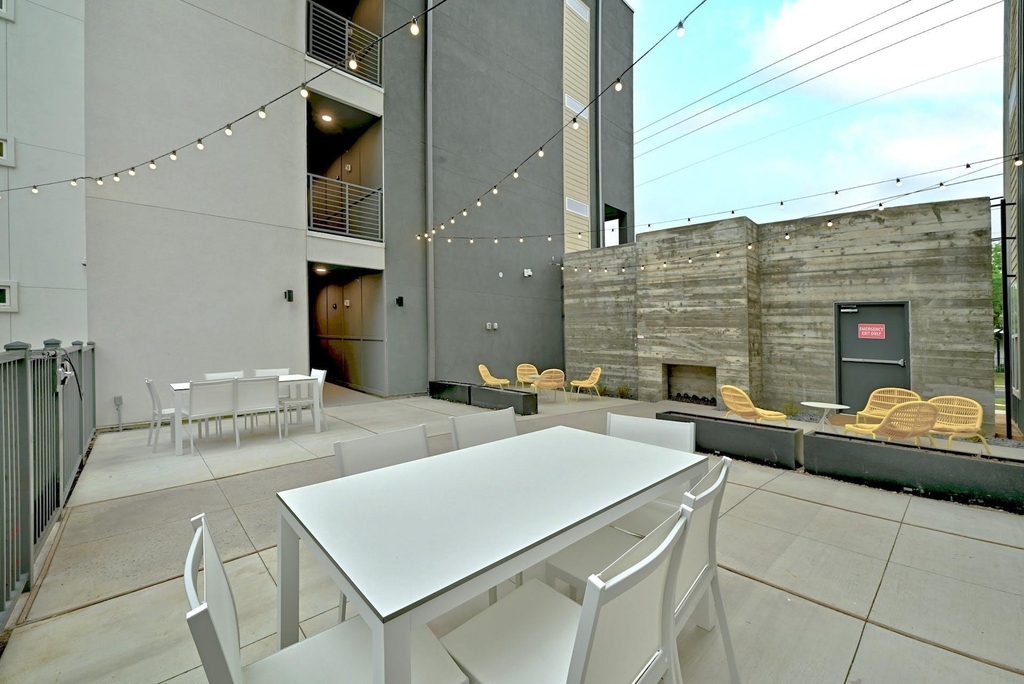 4801 Springdale Rd - Photo 34