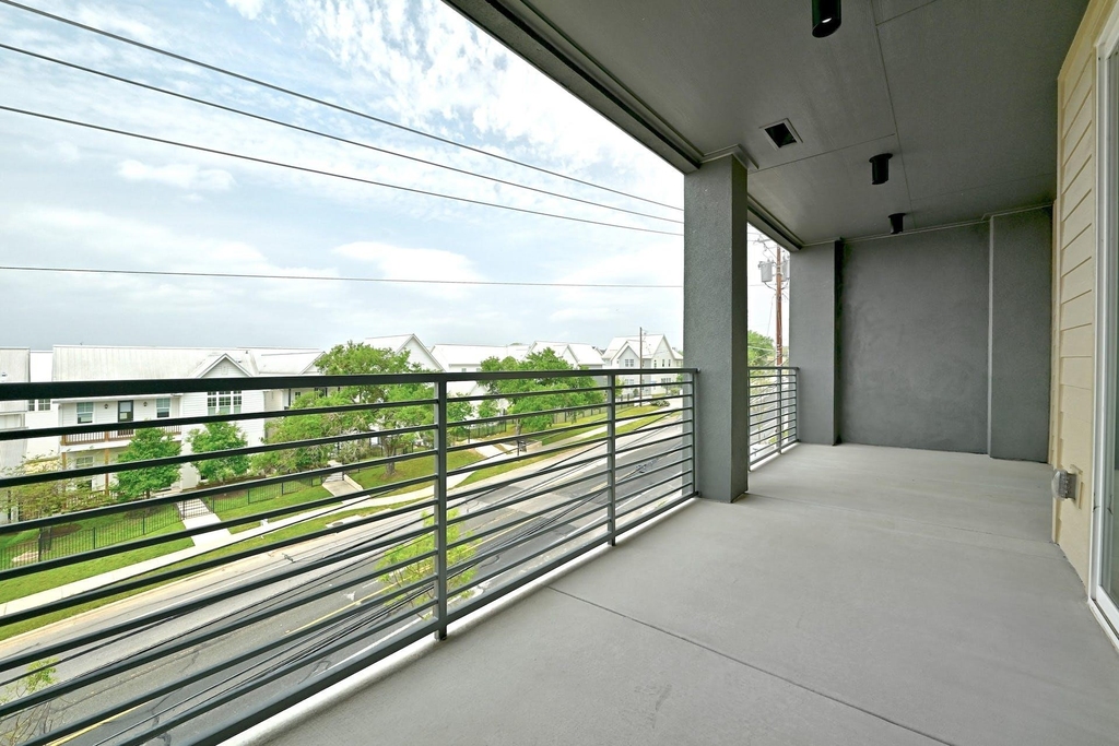 4801 Springdale Rd - Photo 24