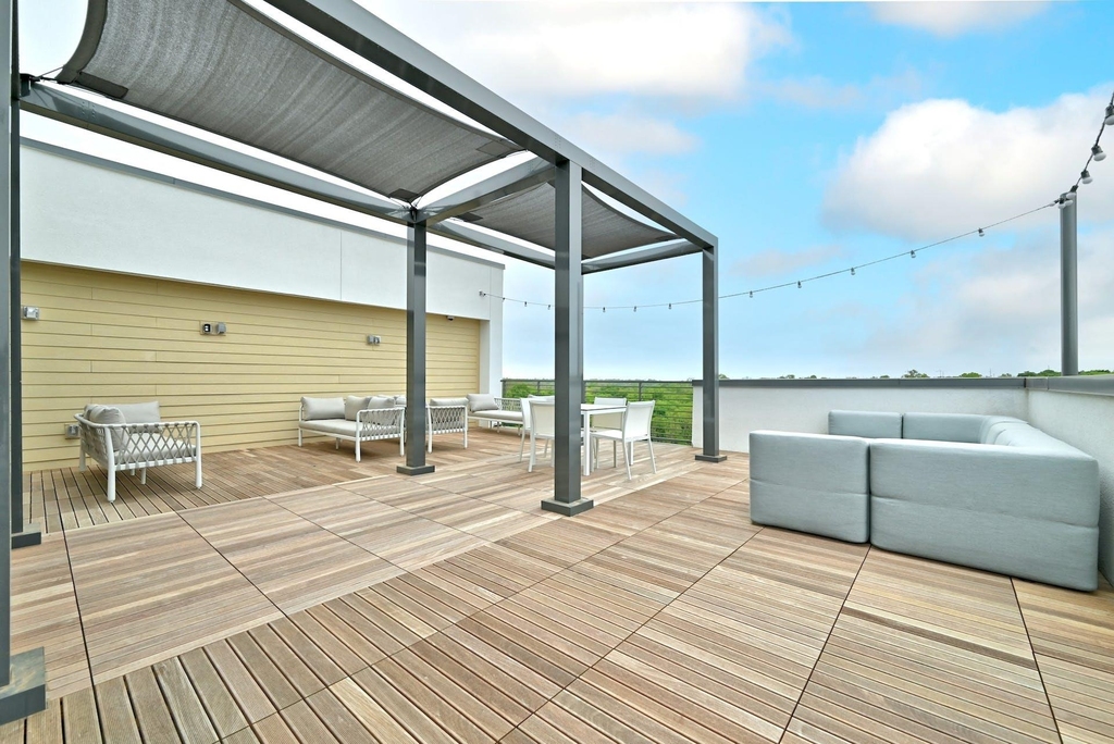 4801 Springdale Rd - Photo 32