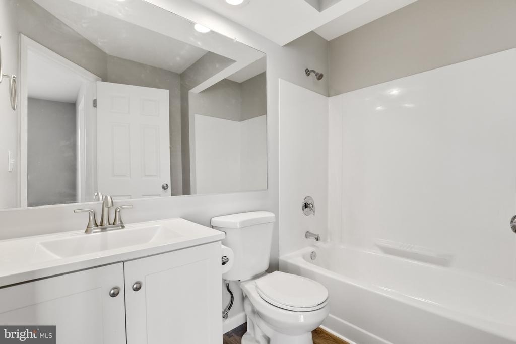 1073 Wingate Court - Photo 19